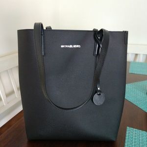 Michael Kors leather tote